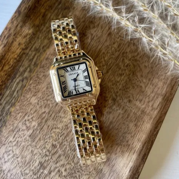 Panthere Classic Rectangle Stainless Steel
Gold Watch main image 7